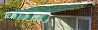 Tenda da sole manuale a cassonetto parziale di colore cafe du jardin pieno verde da 4.0 metri