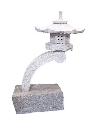 Lanterna di granito giapponese Rankei